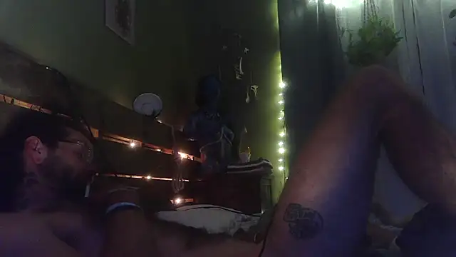 hungspundick1's cam snapshot