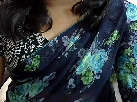 Vennela-1-Telugu live sex cam