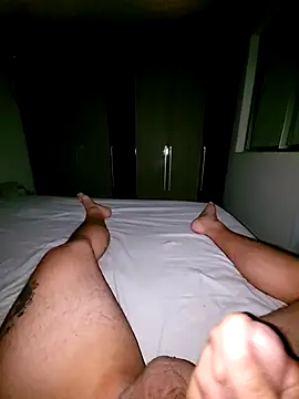 Omundosecretodixx_420 live sex cam