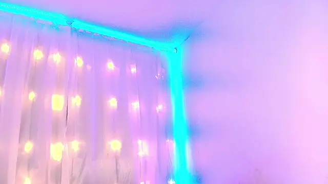 LilyRousee's cam snapshot