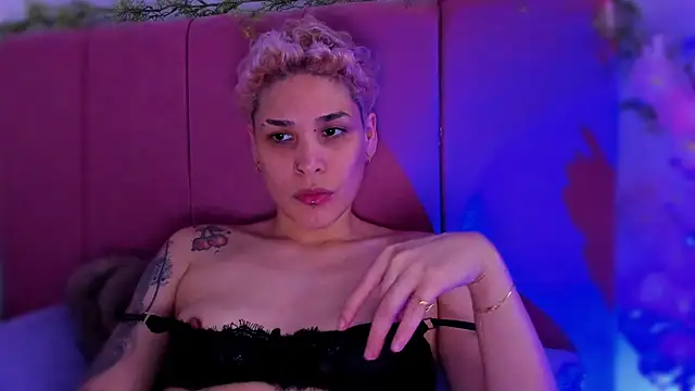 Charlee_pink's cam snapshot