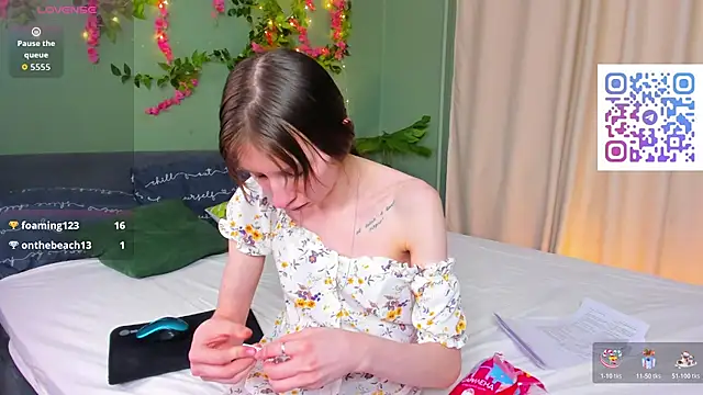 Lisbeth__Salander's cam snapshot