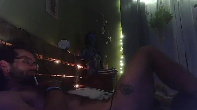 hungspundick1's cam snapshot