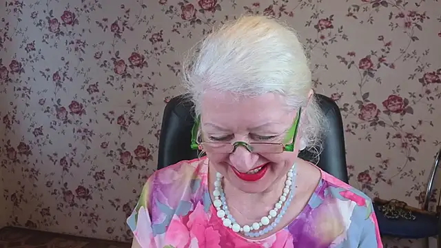 Maya_Mayflower's cam snapshot