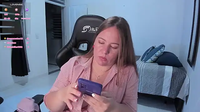 tamy_shine87's cam snapshot