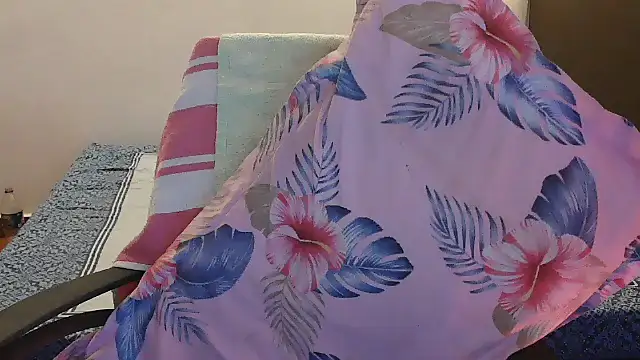 LovelyRosy's cam snapshot