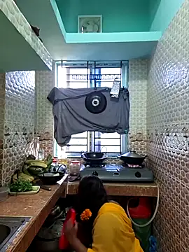 Bristy-'s cam snapshot