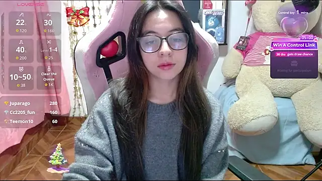 Maggie_Fox3's cam snapshot