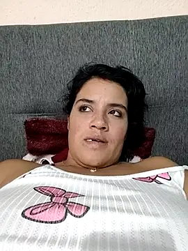 zhayra_rose's cam snapshot