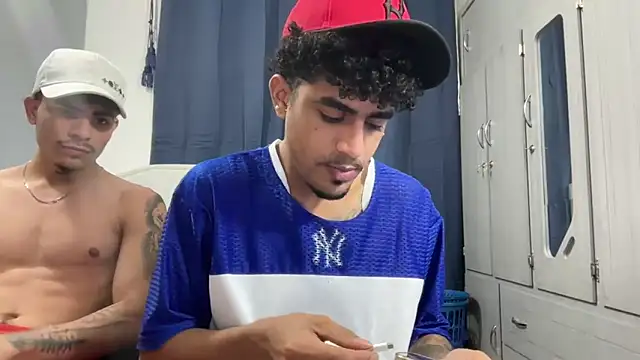 dominic_brandd23 live sex cam