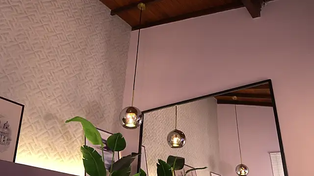 ElleDiane live sex cam