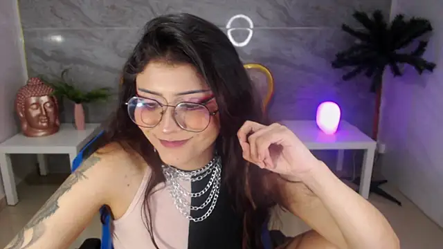 miss_devil_s's cam snapshot