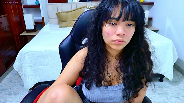 laureentt_'s cam snapshot