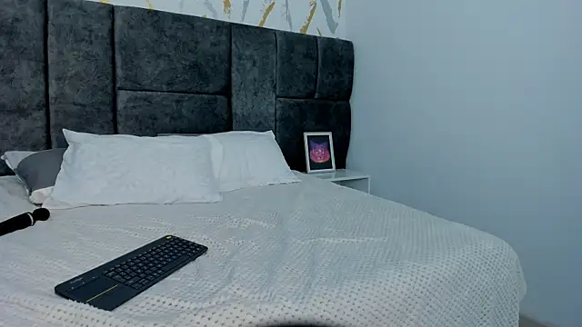 Astrid_Velle's cam snapshot