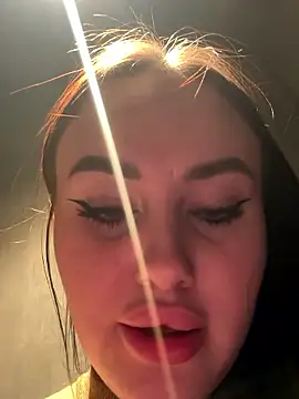 KiraSunshine live sex cam