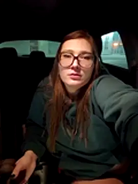 wildyoungNhorny's cam snapshot