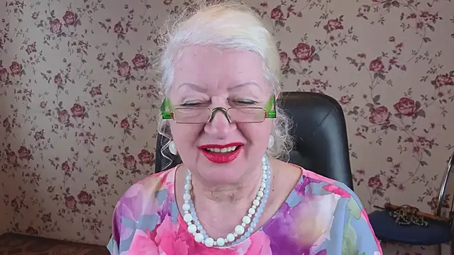 Maya_Mayflower live sex cam