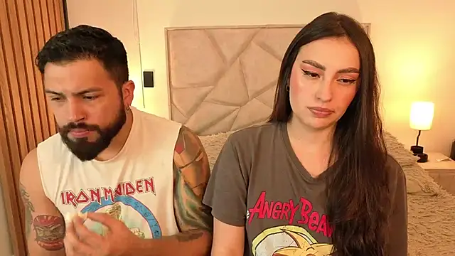 teseo_and_afroditha_'s cam snapshot