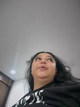 Kym_Owens's cam snapshot