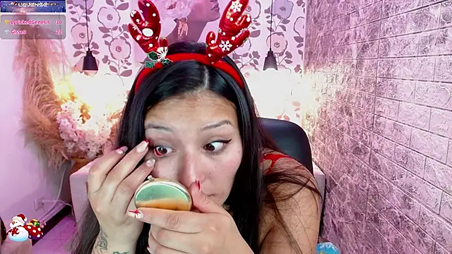 emmaa_garciia's cam snapshot