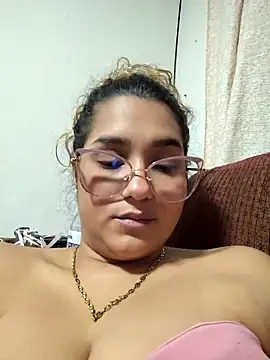 BrendaGirs live sex cam
