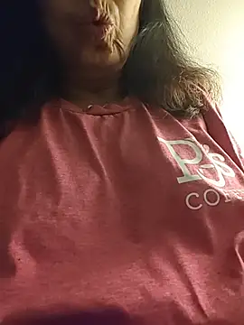 NakedMILFx live sex cam