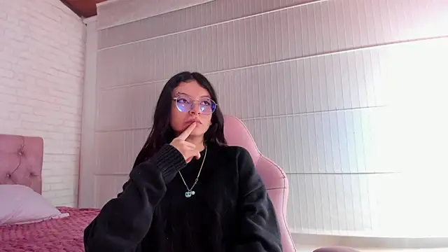 Eros_Nyx_'s cam snapshot