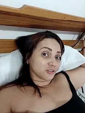 Amanda39 live sex cam