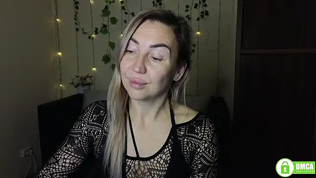 Kiss_julli88I's cam snapshot