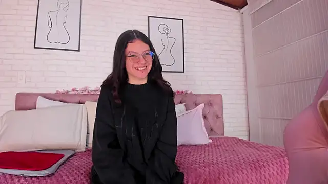 Eros_Nyx_'s cam snapshot