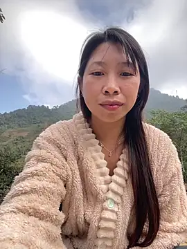 MayLy1-lucky's cam snapshot