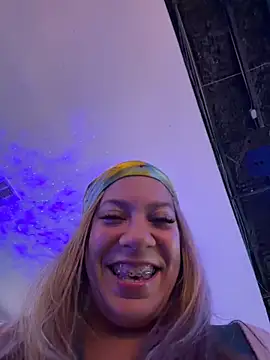 Bigbuttbrooklynn live sex cam