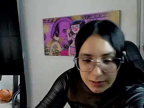 queen_findom1's cam snapshot