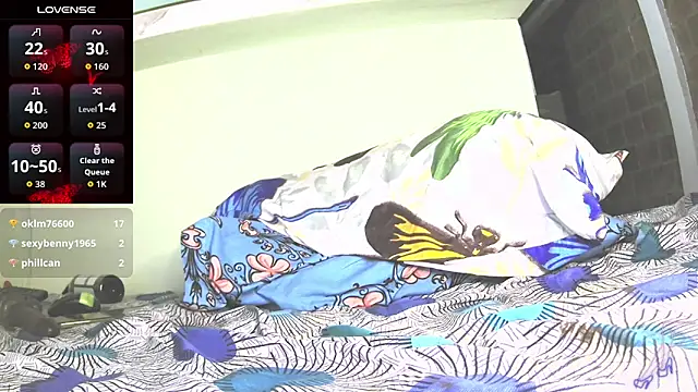 cloe_secret69's cam snapshot