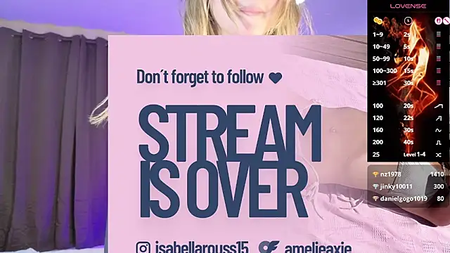 AmelieAxie live sex cam