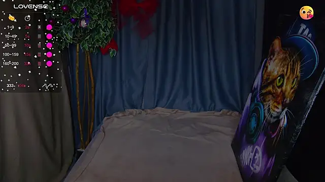 Emily_Kente's cam snapshot