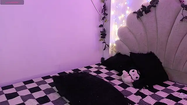 AnfisaLetyagho's cam snapshot