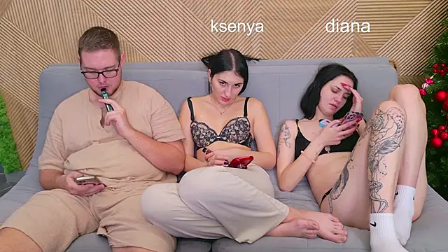 Ksenny live sex cam
