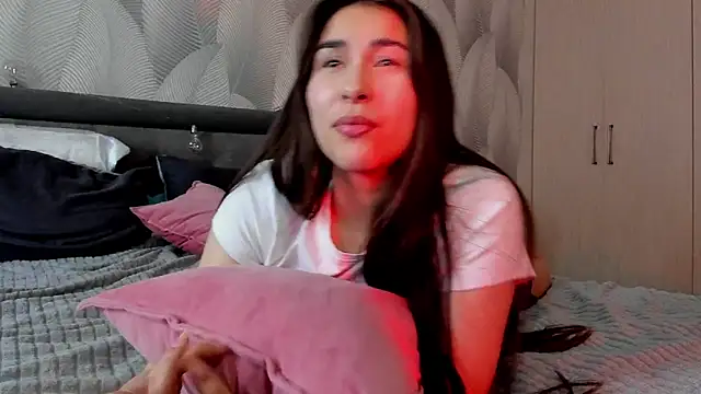 Bambiii_bby's cam snapshot