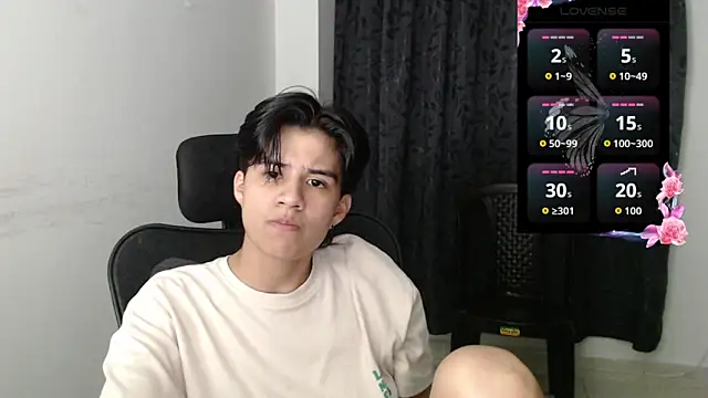 Dha_lia0 live sex cam