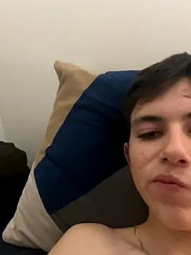 JoseCho18 live sex cam