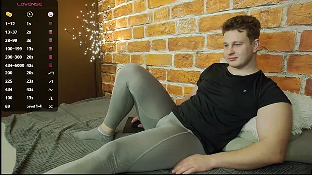 charlie_smiley live sex cam