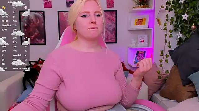 art_lovee's cam snapshot