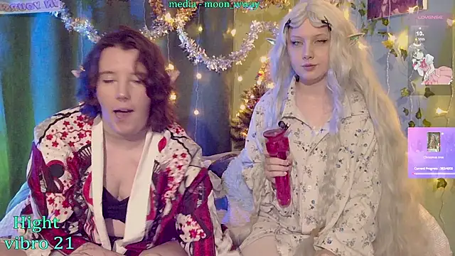 MoonWayWithMemes's cam snapshot