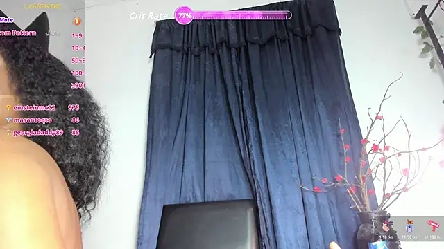 CaramelDesire's cam snapshot