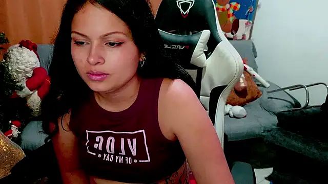 milk_hot_mafe's cam snapshot