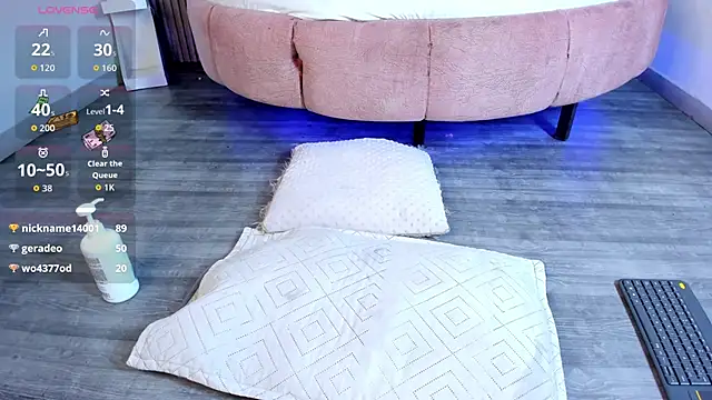 Saracooper__'s cam snapshot