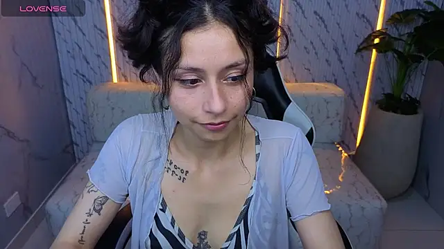 hada_crazy_tx's cam snapshot