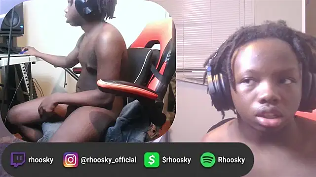 YourLittleBoyfriend live sex cam