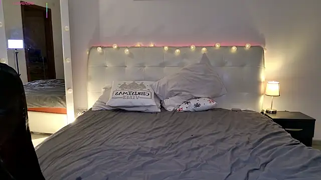 Eliza77 live sex cam